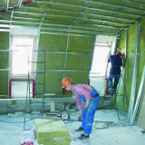 Jak správně izolovat stěny domu zevnitř vlastníma rukama